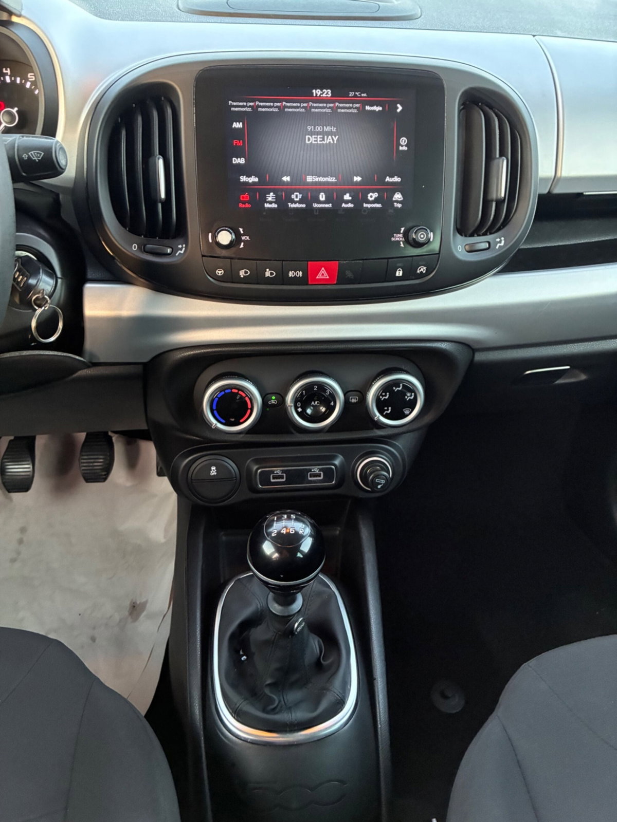 Fiat 500L 1.4 95 CV Cross (16)