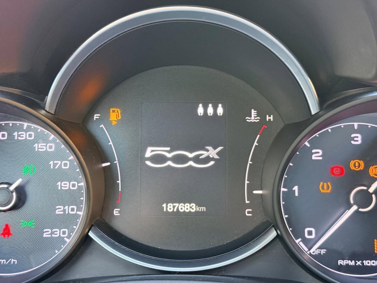 Fiat 500X 1.3 MultiJet 95 CV Cross Dolcevita (9)