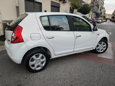 Dacia Sandero 1.4 8V GPL Lauréate (5)