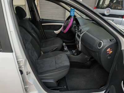Dacia Sandero 1.4 8V GPL Lauréate (8)