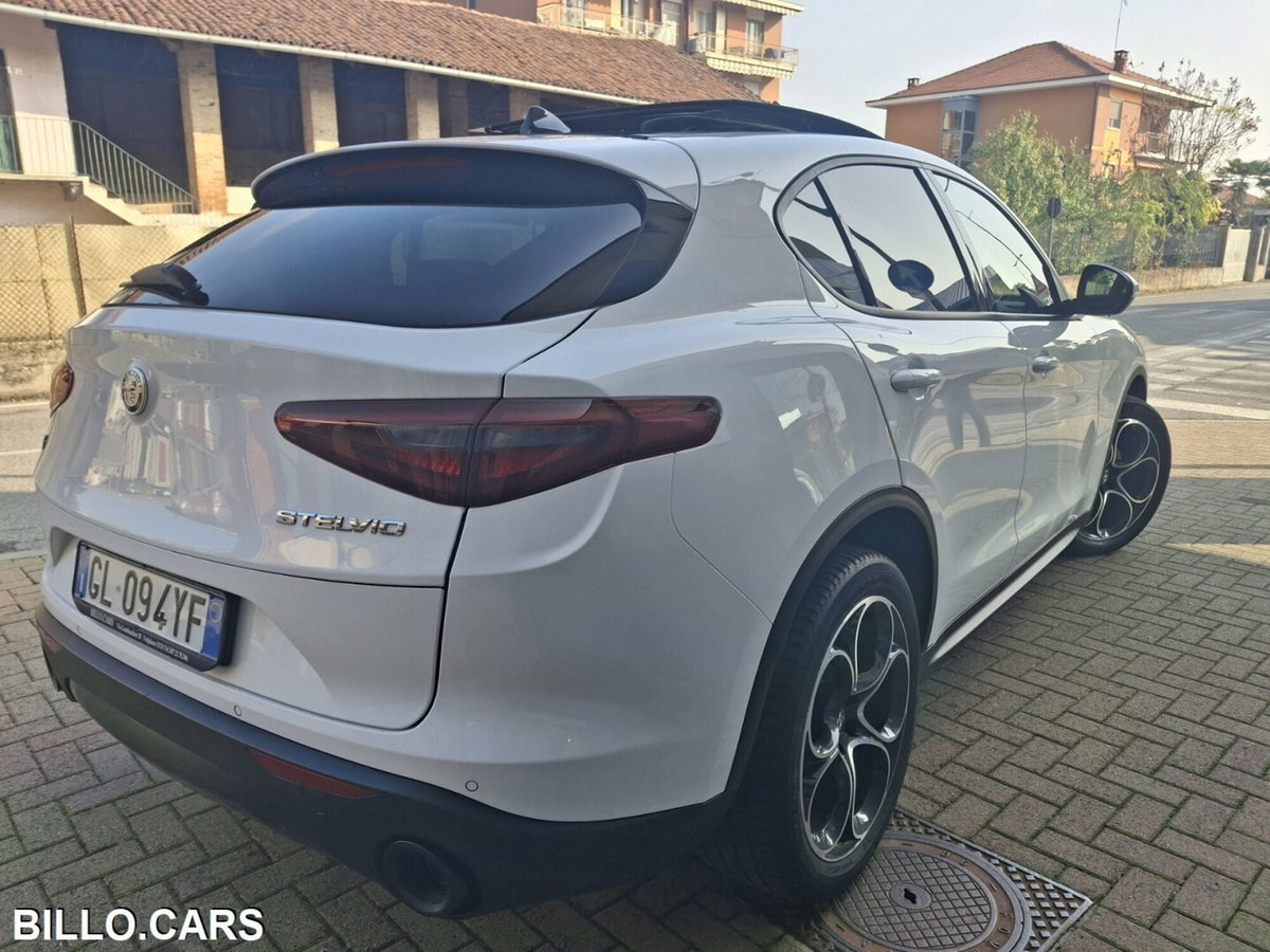 Alfa Romeo Stelvio Stelvio 2.2 Turbodiesel 190 CV AT8 Q4 Sprint (3)