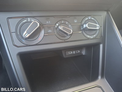 Volkswagen Polo 1.0 EVO (12)