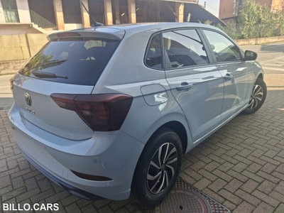 Volkswagen Polo 1.0 EVO (2)