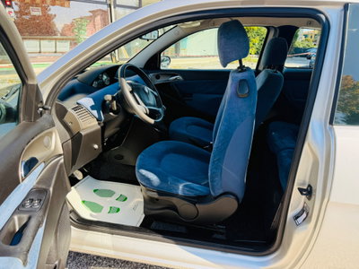 Lancia Ypsilon 1.2 Argento (16)