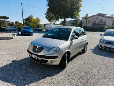 Lancia Ypsilon 1.2 Argento (3)