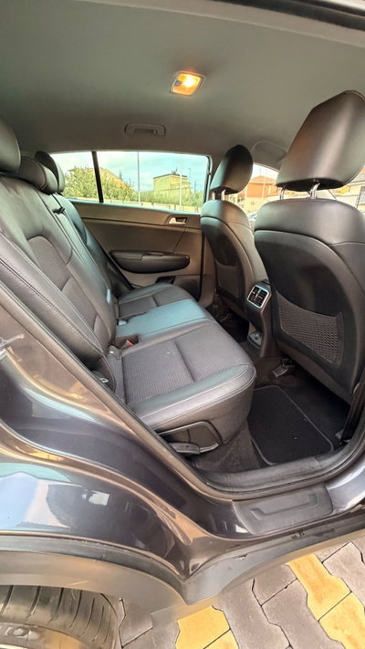 Kia Sportage 1.7 CRDI 2WD Class (10)