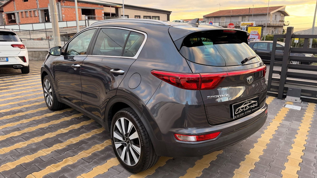 Kia Sportage 1.7 CRDI 2WD Class (4)