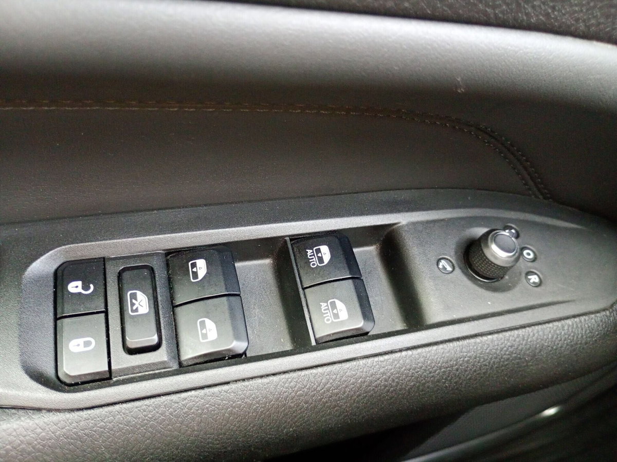 Jeep Compass 1.6 Multijet II 2WD Limited (11)