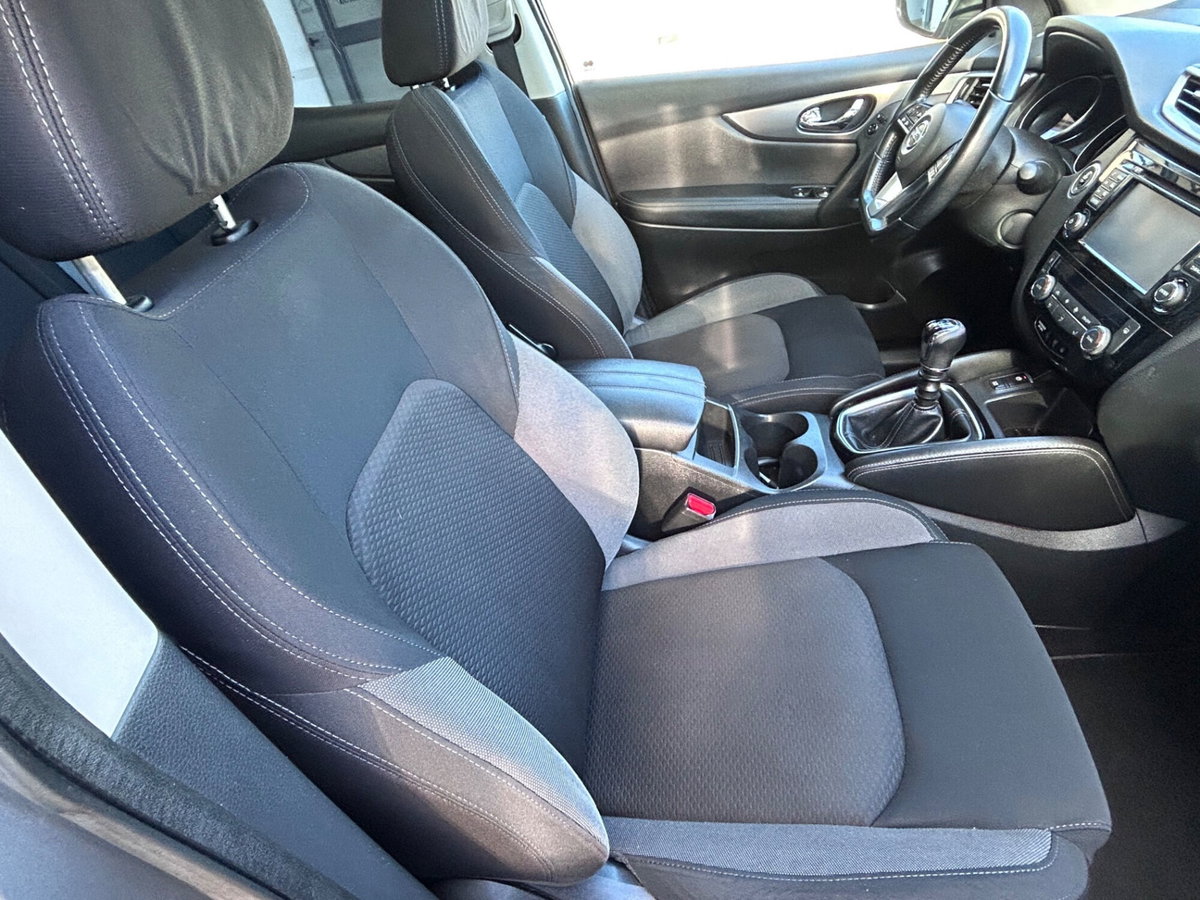 Nissan Qashqai 1.5 dCi 115 CV DCT N-Connecta (11)