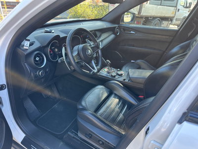 Alfa Romeo Stelvio Stelvio 2.2 Turbodiesel 210 CV AT8 Q4 Ti (10)