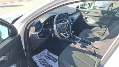 Audi Q3 45 TFSI e S tronic Business (10)