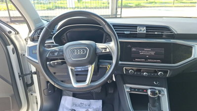 Audi Q3 45 TFSI e S tronic Business (14)