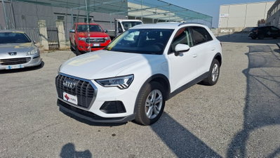 Audi Q3 45 TFSI e S tronic Business (3)