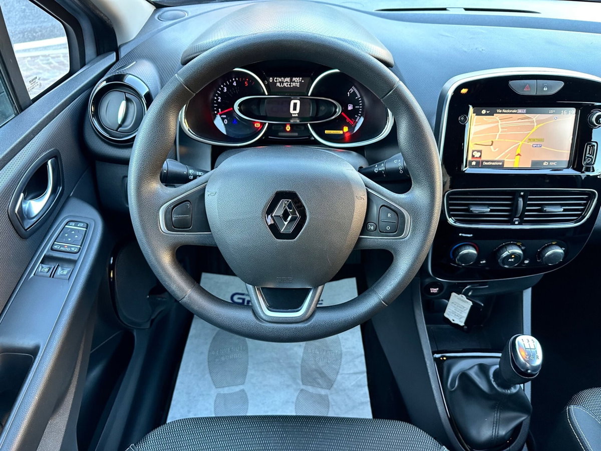 Renault Clio Sporter dCi 8V 90CV Start&Stop Energy Intens (19)