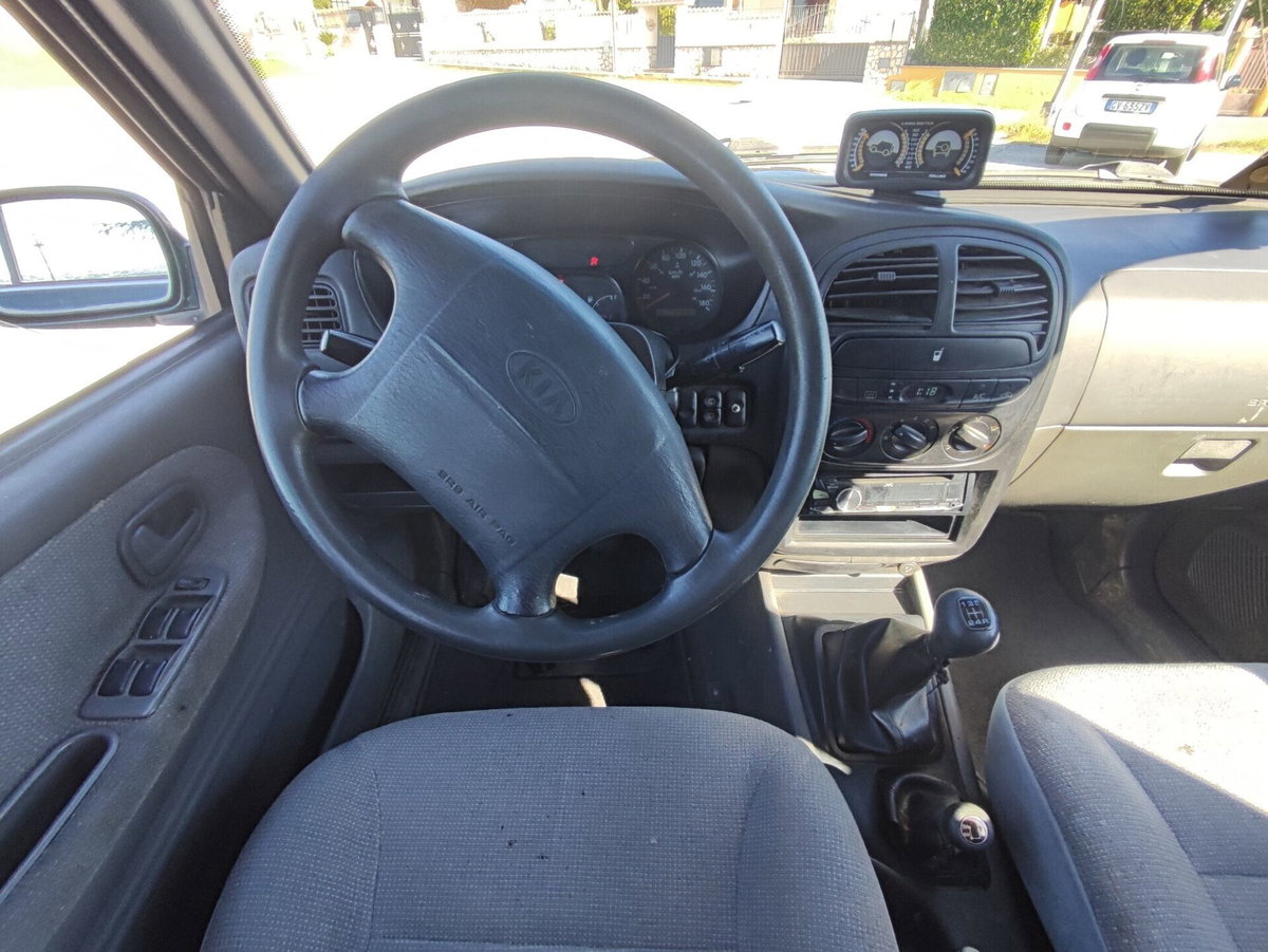 Kia Sportage 2.0 TDI cat 5p. 4x4 Comfort (11)