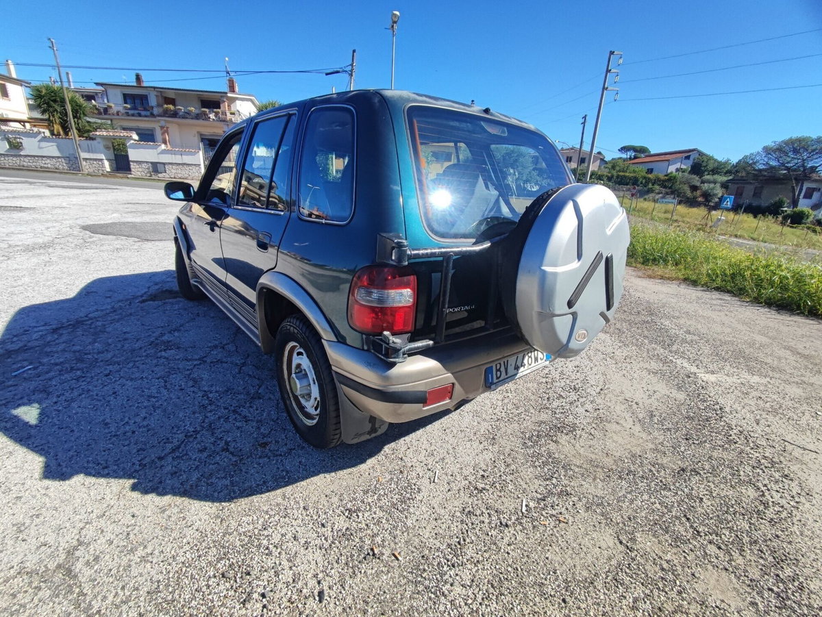 Kia Sportage 2.0 TDI cat 5p. 4x4 Comfort (8)