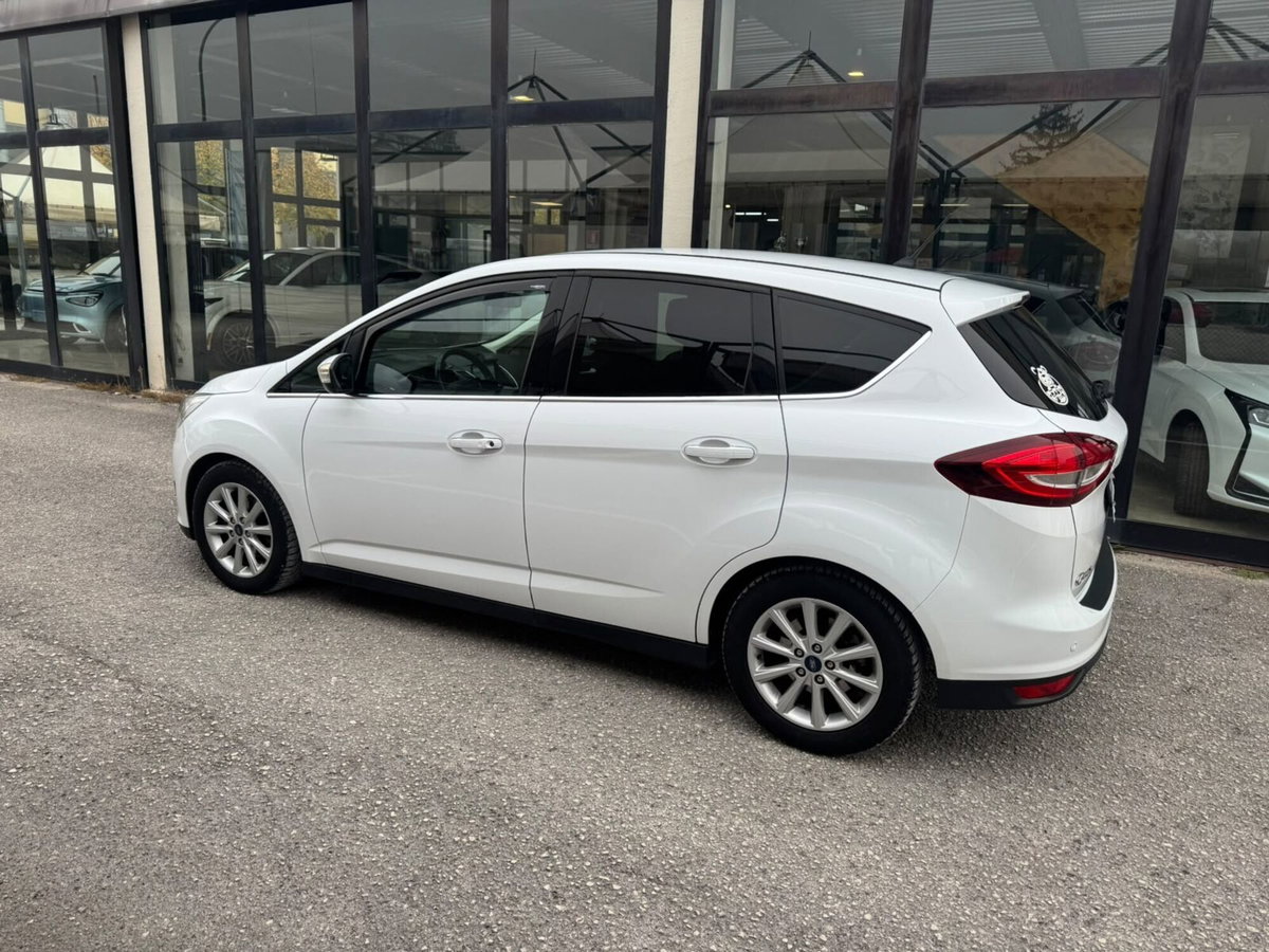 Ford C-Max 1.5 TDCi 95CV Start&Stop Titanium (6)