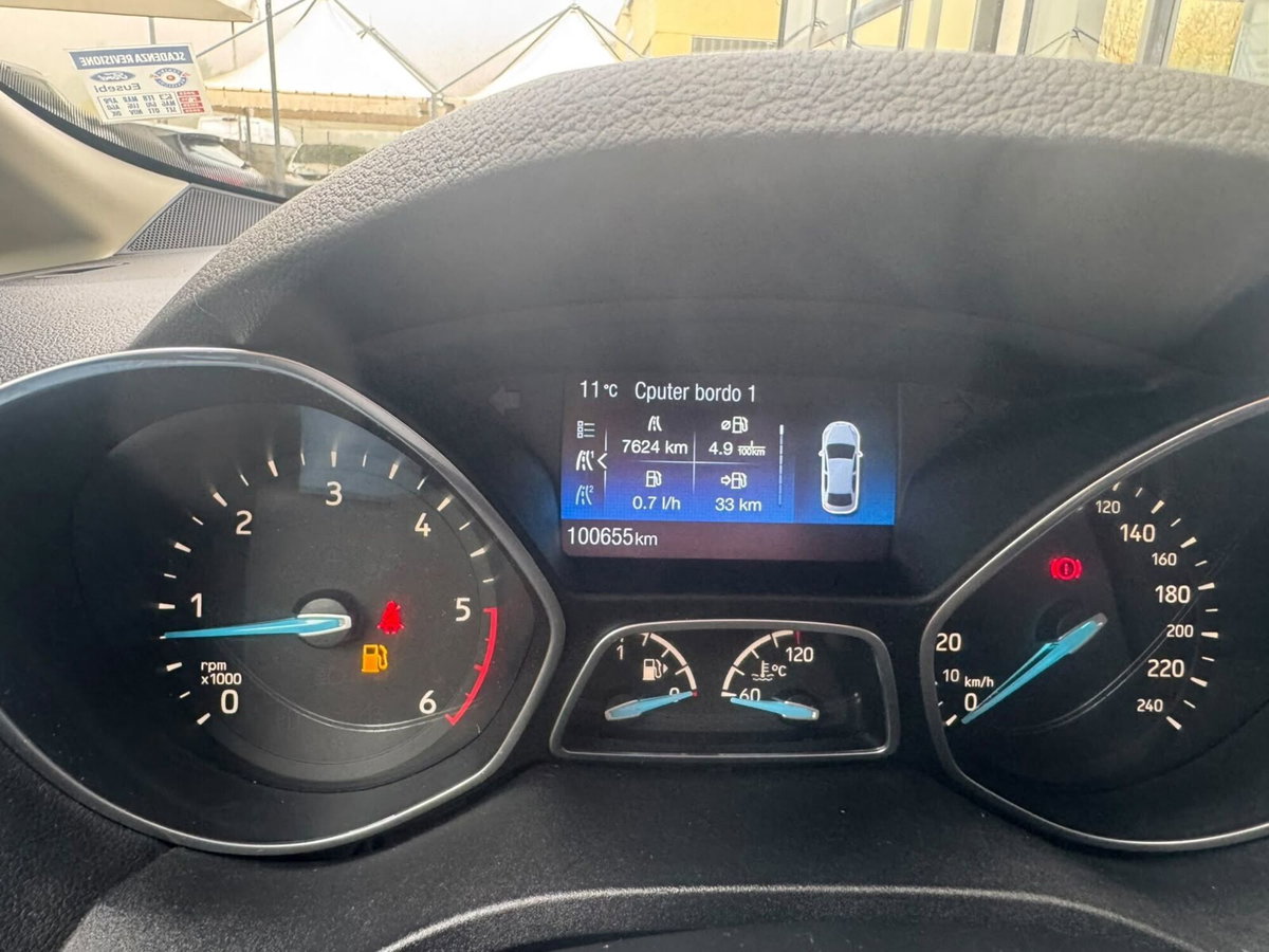 Ford C-Max 1.5 TDCi 95CV Start&Stop Titanium (7)