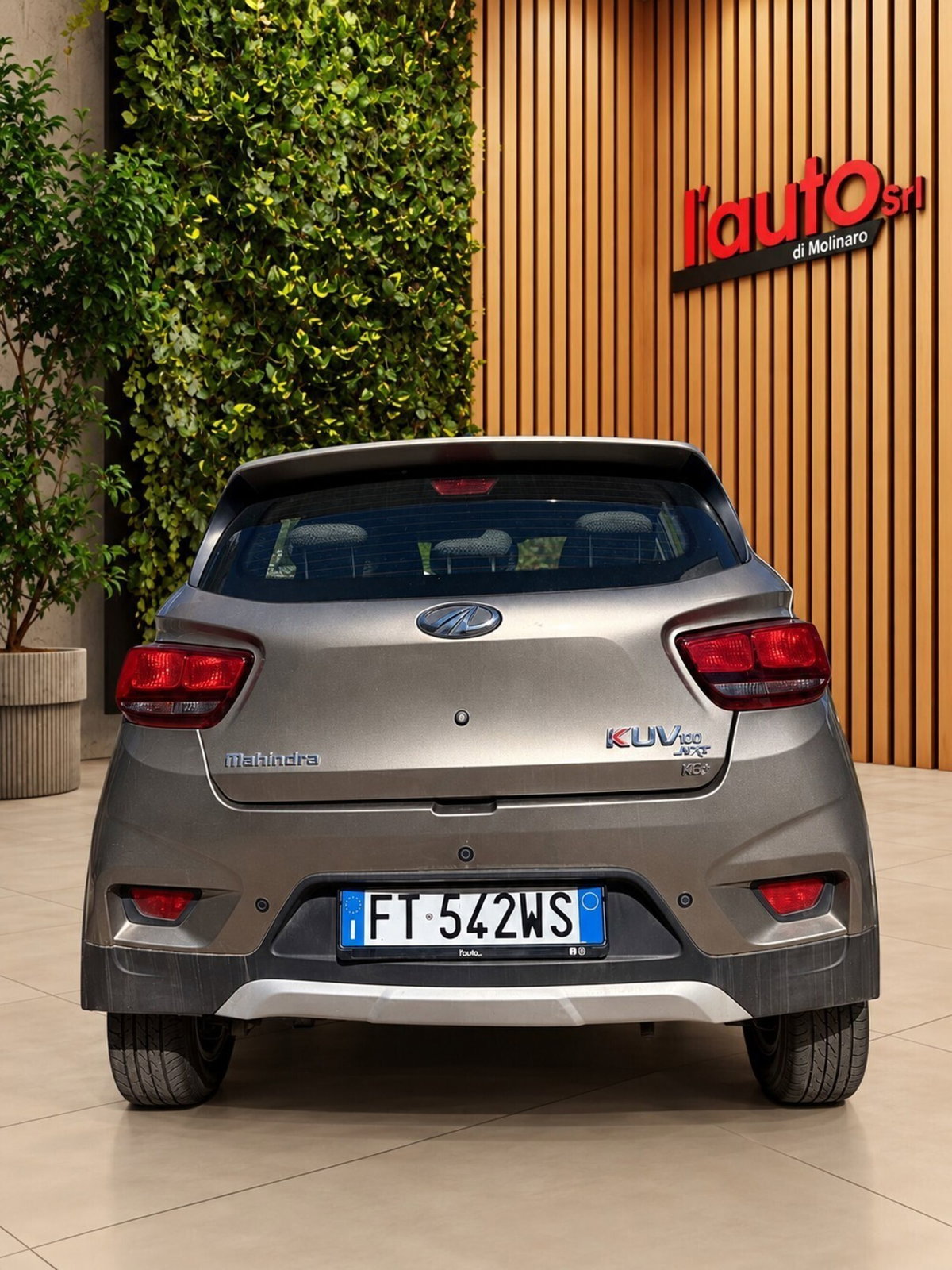 Mahindra KUV100 KUV100 1.2 VVT M-Bifuel(GPL) K8 (4)