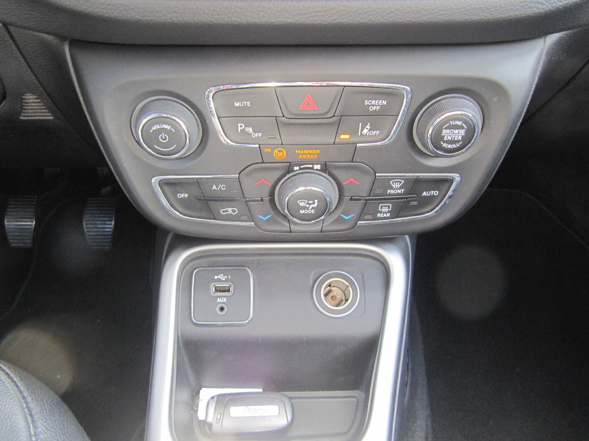 Jeep Compass 1.6 Multijet II 2WD S (10)