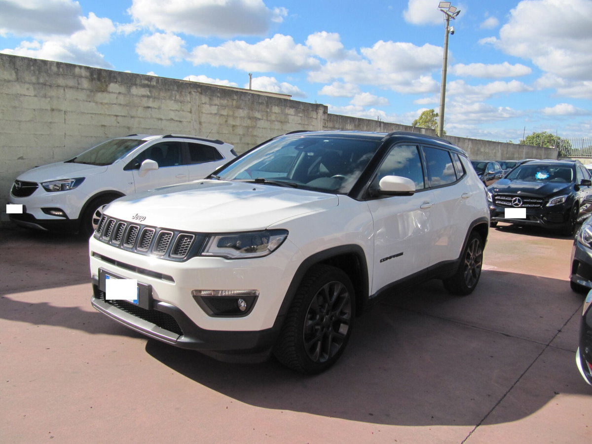 Jeep Compass 1.6 Multijet II 2WD S (3)