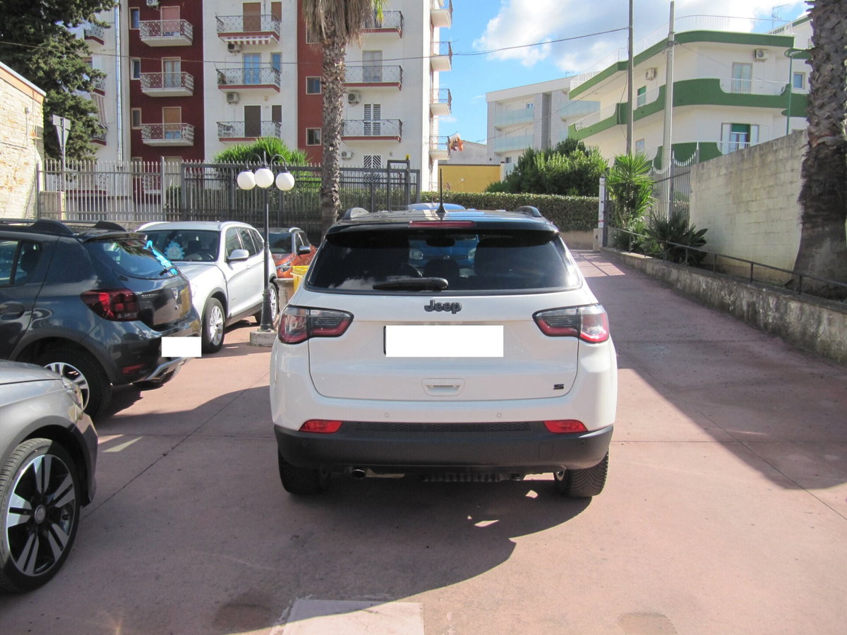 Jeep Compass 1.6 Multijet II 2WD S (5)