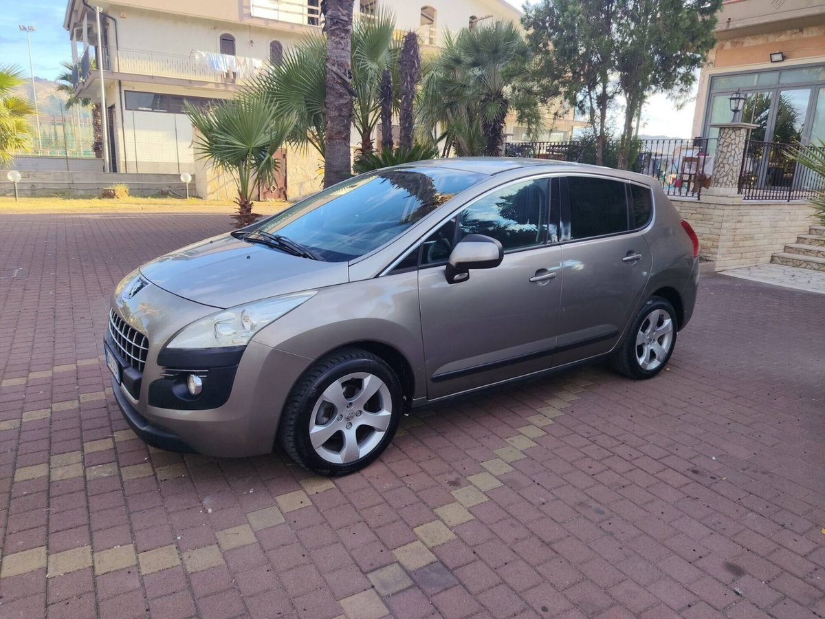 Peugeot 3008 1.6 HDi 110CV Business