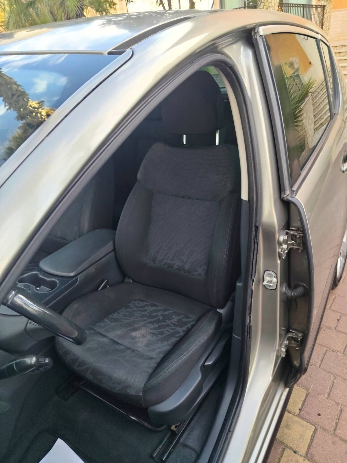 Peugeot 3008 1.6 HDi 110CV Business (13)