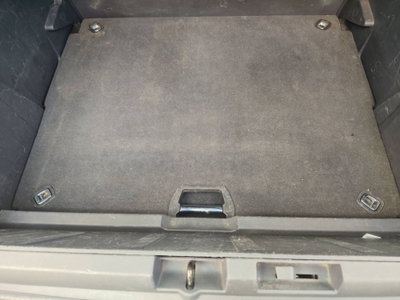 Peugeot 3008 1.6 HDi 110CV Business (19)