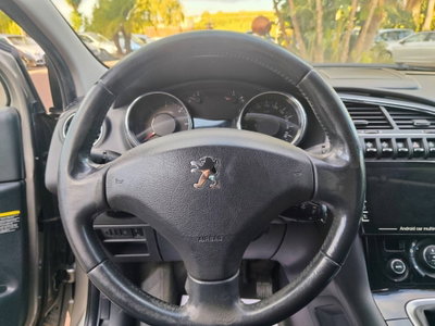 Peugeot 3008 1.6 HDi 110CV Business (8)