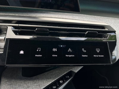 Peugeot 3008 1.2 hybrid 48V GT 136cv e-dcs6 (19)