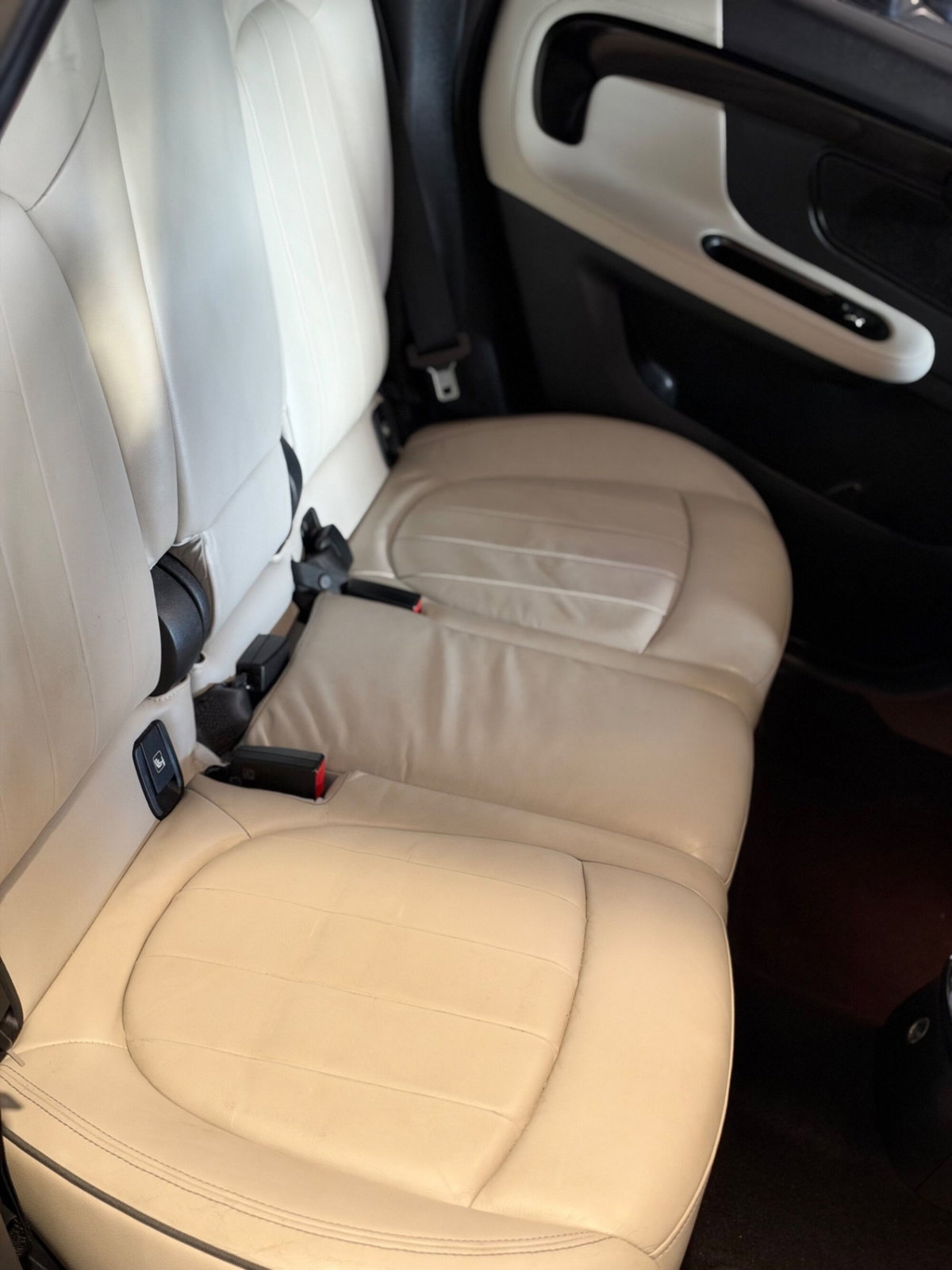 MINI Mini Countryman 2.0 Cooper D Hype Countryman (10)