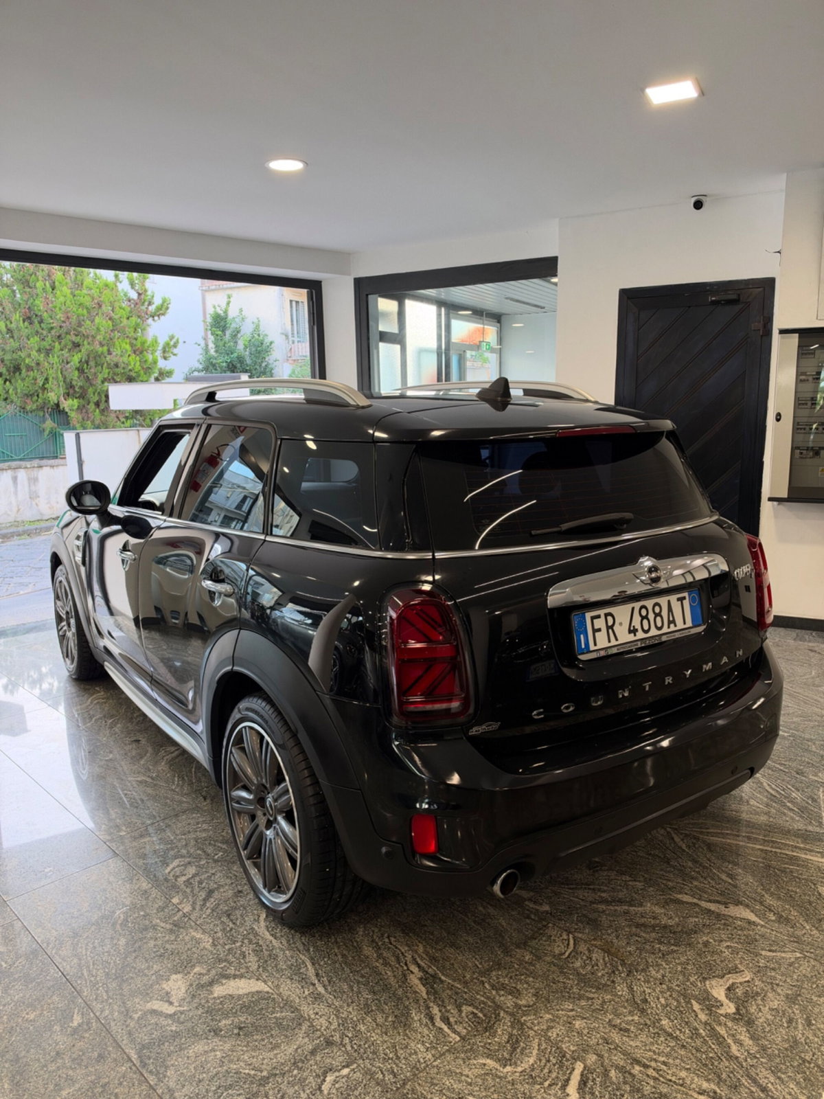 MINI Mini Countryman 2.0 Cooper D Hype Countryman (6)