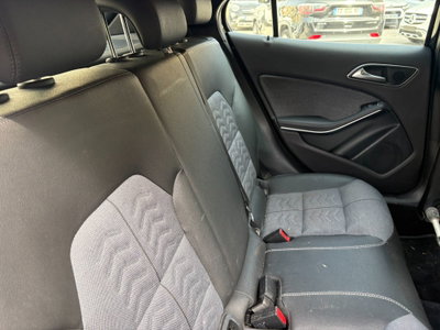 Mercedes-Benz GLA SUV 180 d Sport (8)