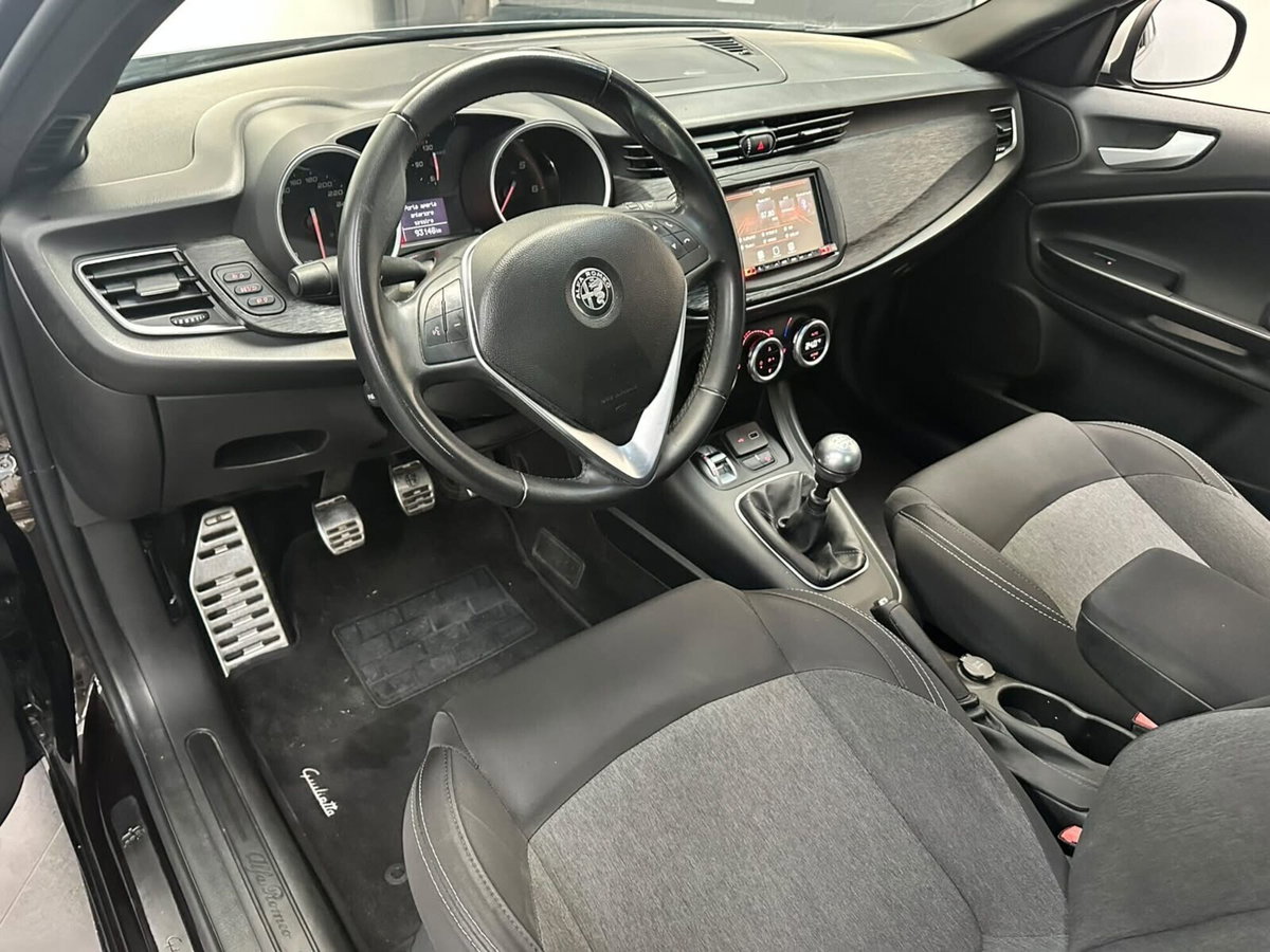 Alfa Romeo Giulietta 1.6 JTDm Ti 120cv (18)