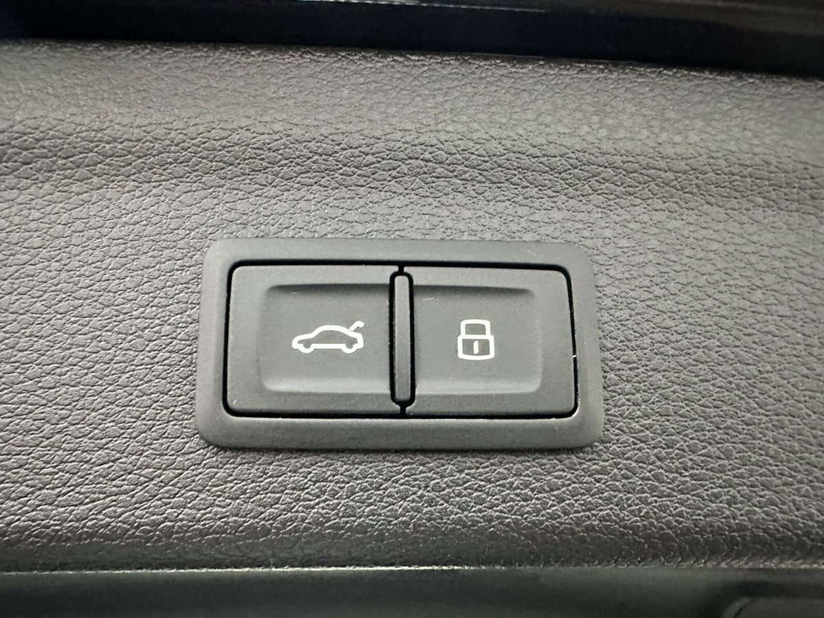 Audi Q3 35 TDI quattro S tronic Business Advanced (20)