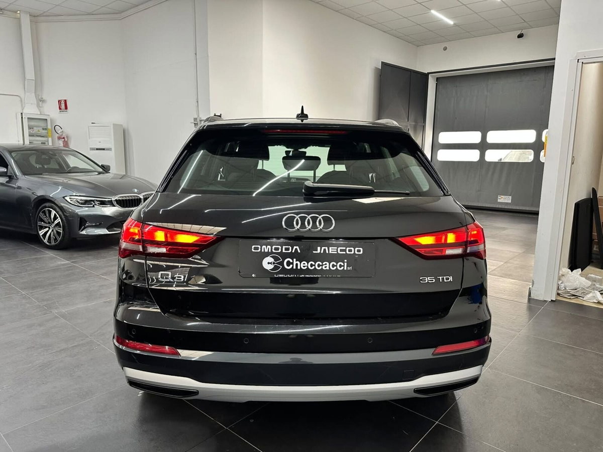 Audi Q3 35 TDI quattro S tronic Business Advanced (6)