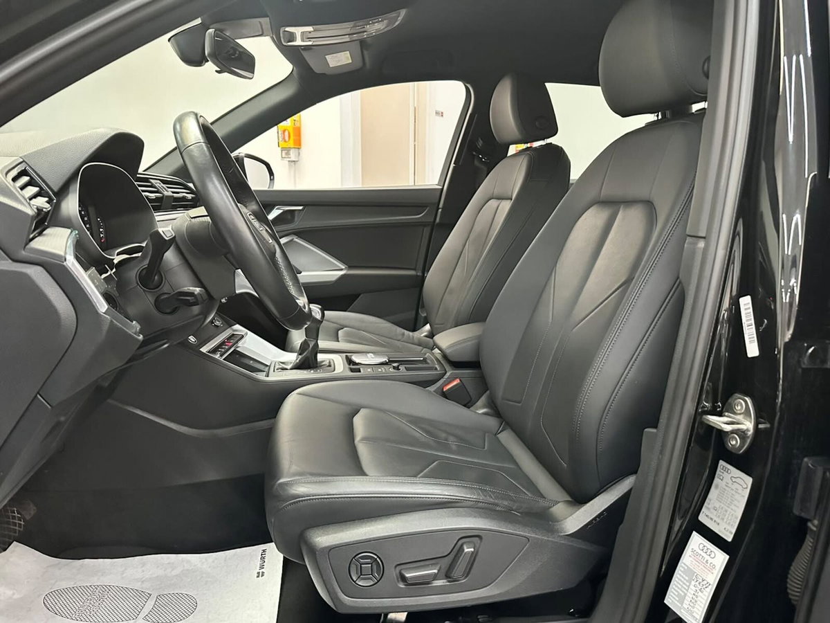 Audi Q3 35 TDI quattro S tronic Business Advanced (9)