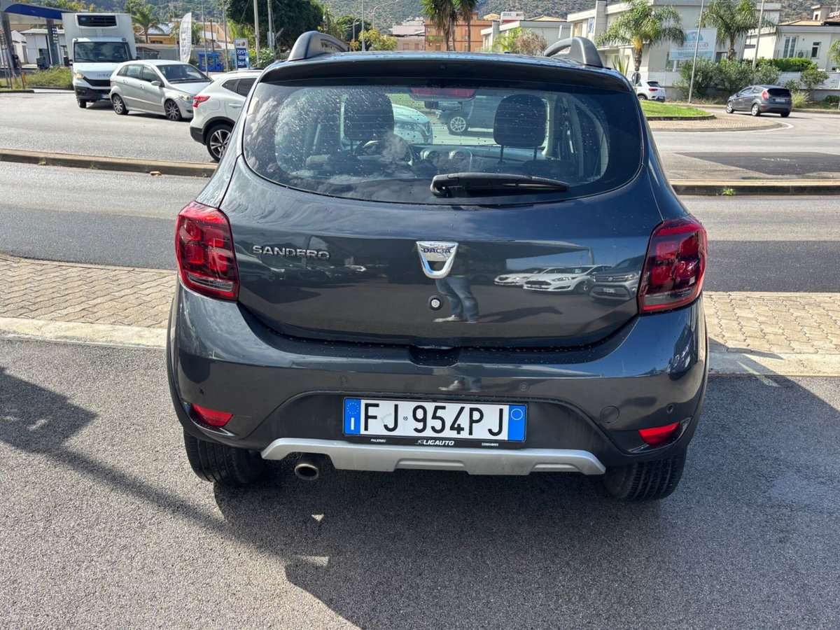 Dacia Sandero Stepway 1.5 dCi 8V 90CV (7)