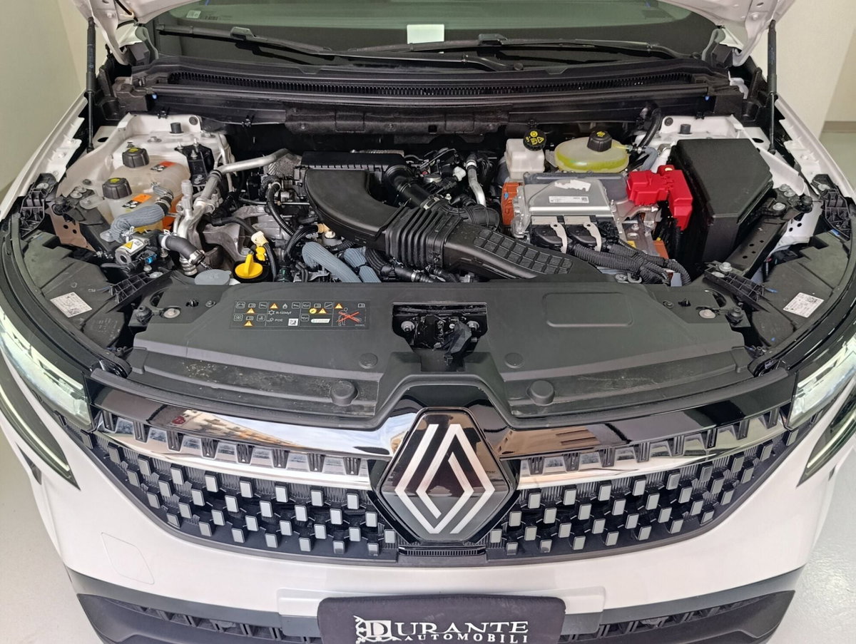 Renault Austral 1.2 full hybrid Techno 200cv auto (19)