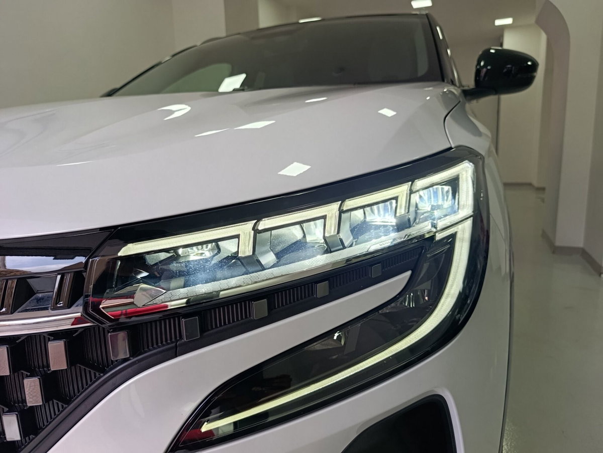 Renault Austral 1.2 full hybrid Techno 200cv auto (8)