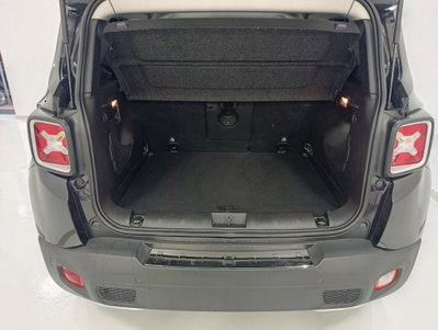 Jeep Renegade 1.6 Mjt 120 CV Limited (17)