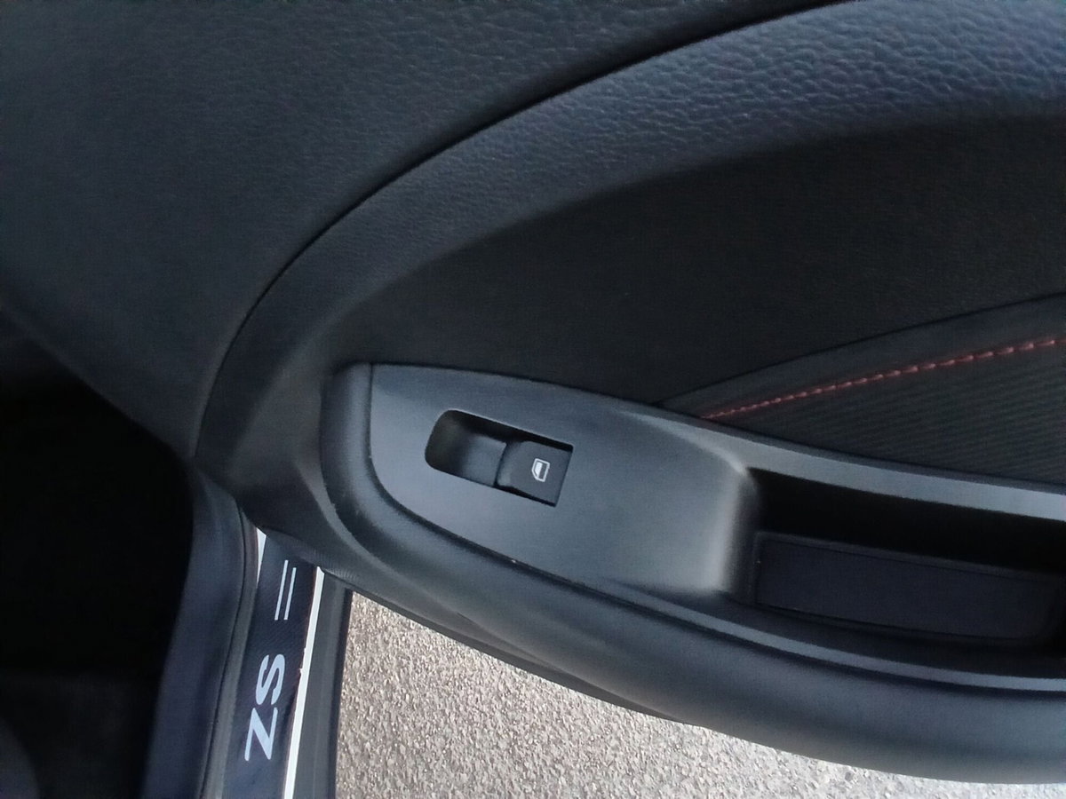 Mg ZS ZS 1.5 Comfort (18)