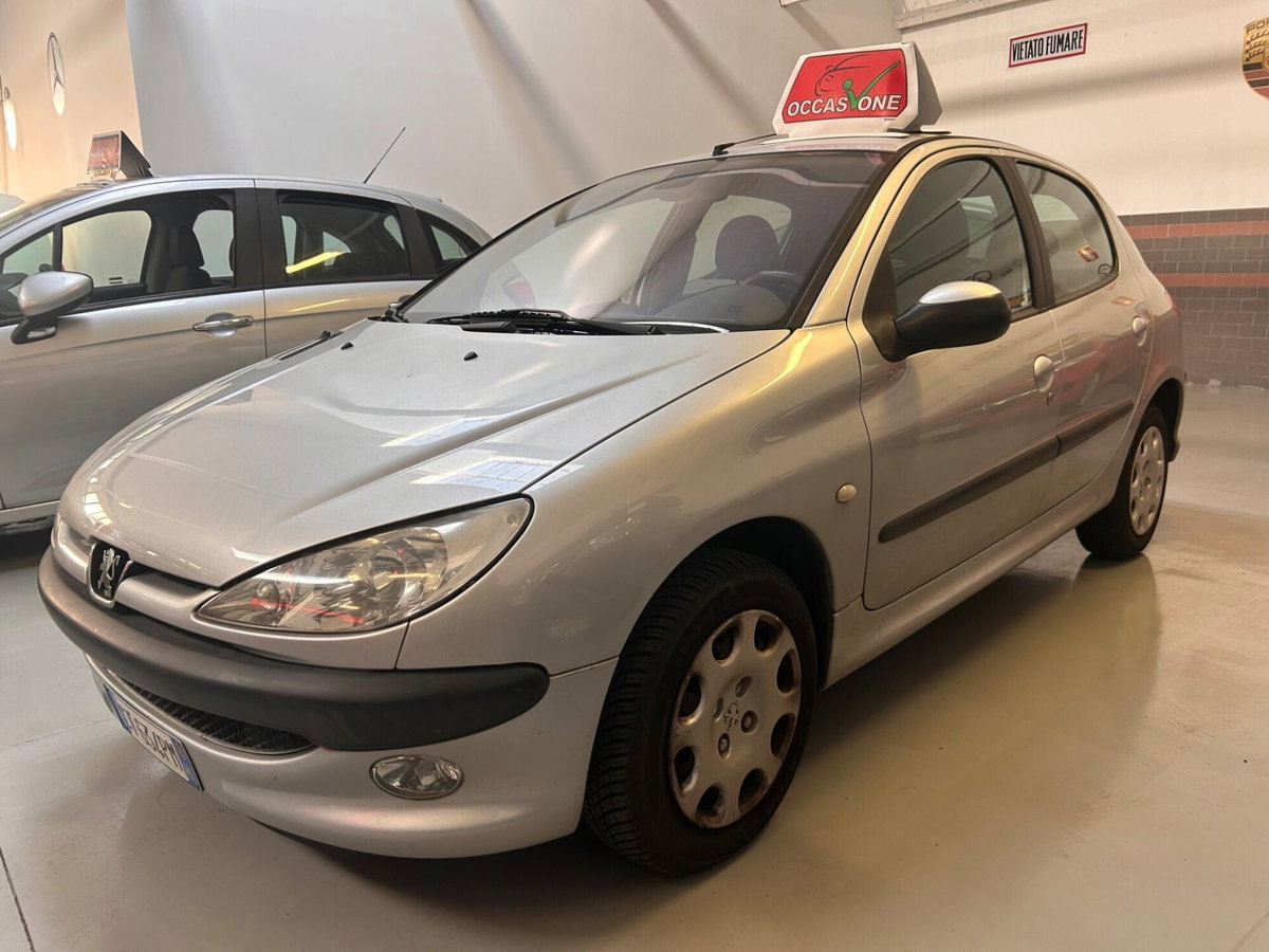 Peugeot 206 5p. XT