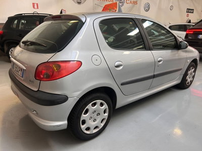Peugeot 206 5p. XT (3)