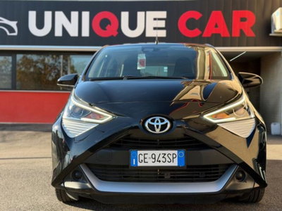 Toyota Aygo Connect 1.0 VVT-i 72 CV 5 porte x-cool MMT (2)