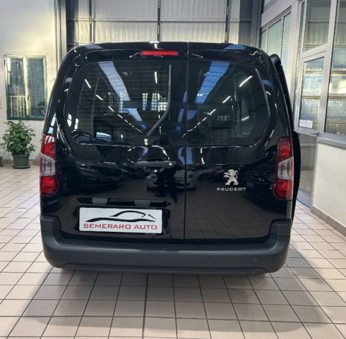 Peugeot Partner Furgone BlueHDi 100 PL-DC Furgone Mobile (4)