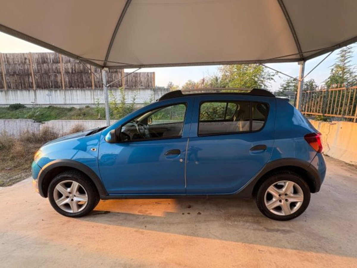 Dacia Sandero Stepway 900 TCe 12V 90CV (8)