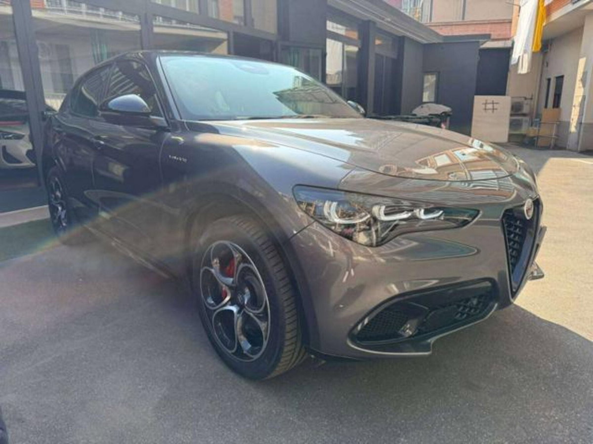Alfa Romeo Stelvio 2.2 t Veloce Q4 210cv auto (3)