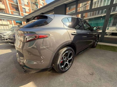 Alfa Romeo Stelvio 2.2 t Veloce Q4 210cv auto (4)